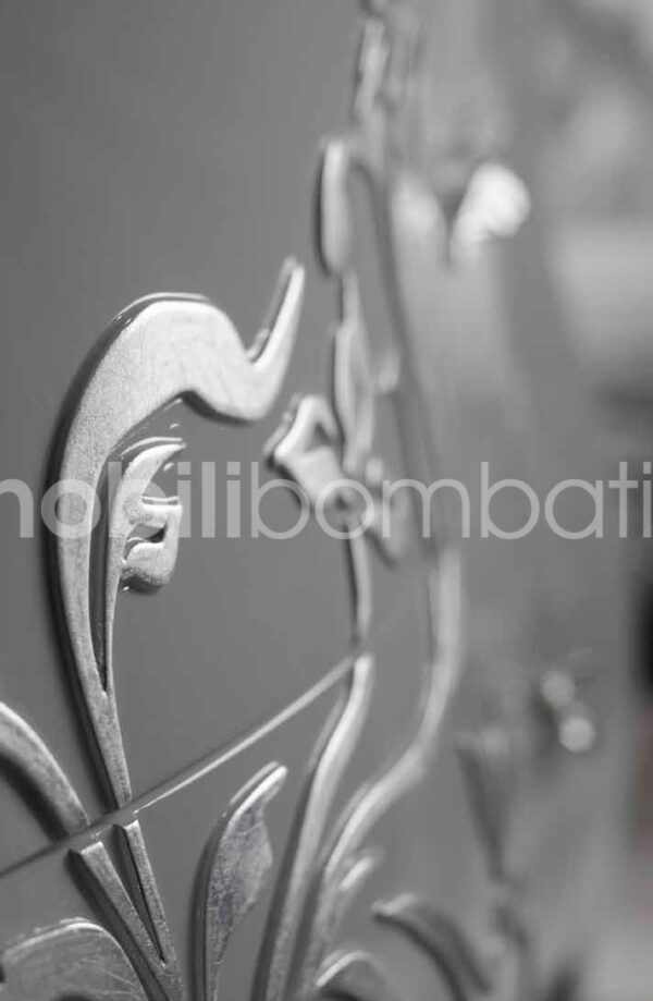 Baroque style vanity unit in carved wood - Image 3